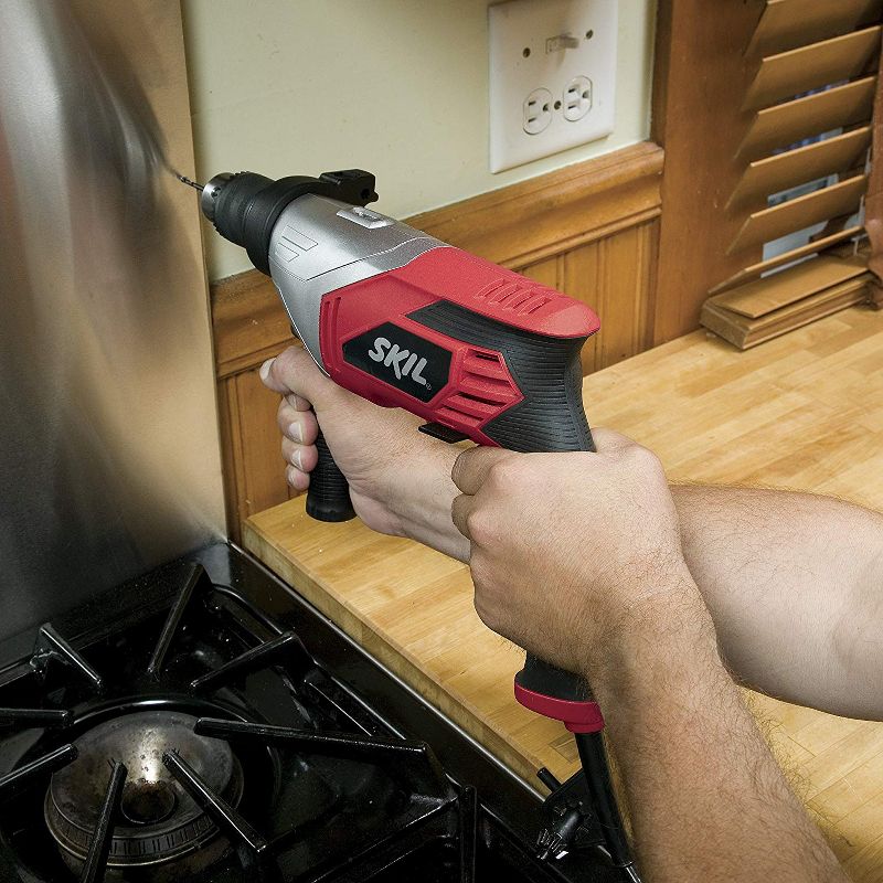 SKIL 6335-02 7 Amp 1/2 Inch Keyed Chuck Variable Speed Corded Electric Drill Driver, Red