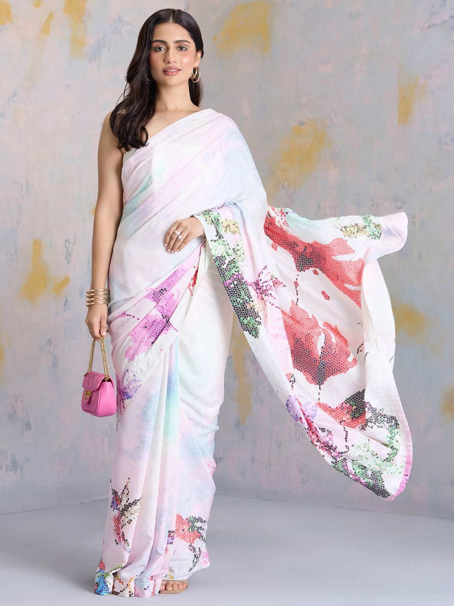 navyasa by liva White & Red Printed Saree With Unstitched Blouse