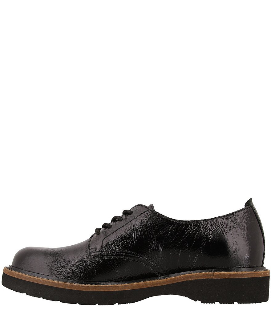 Taos Footwear Work It Patent Leather Oxfords