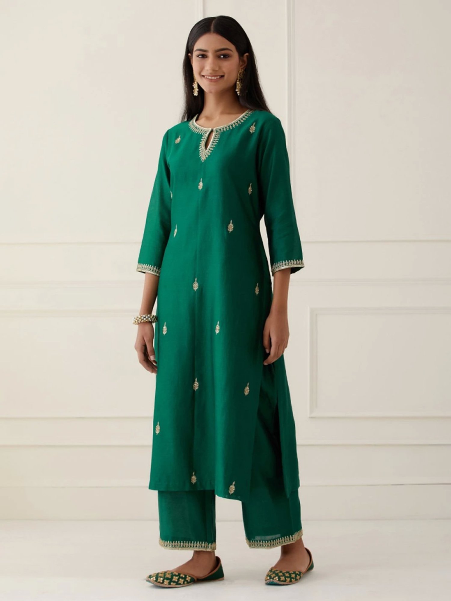 Ikshita Choudhary Green Sanjh Embroidered Kurta