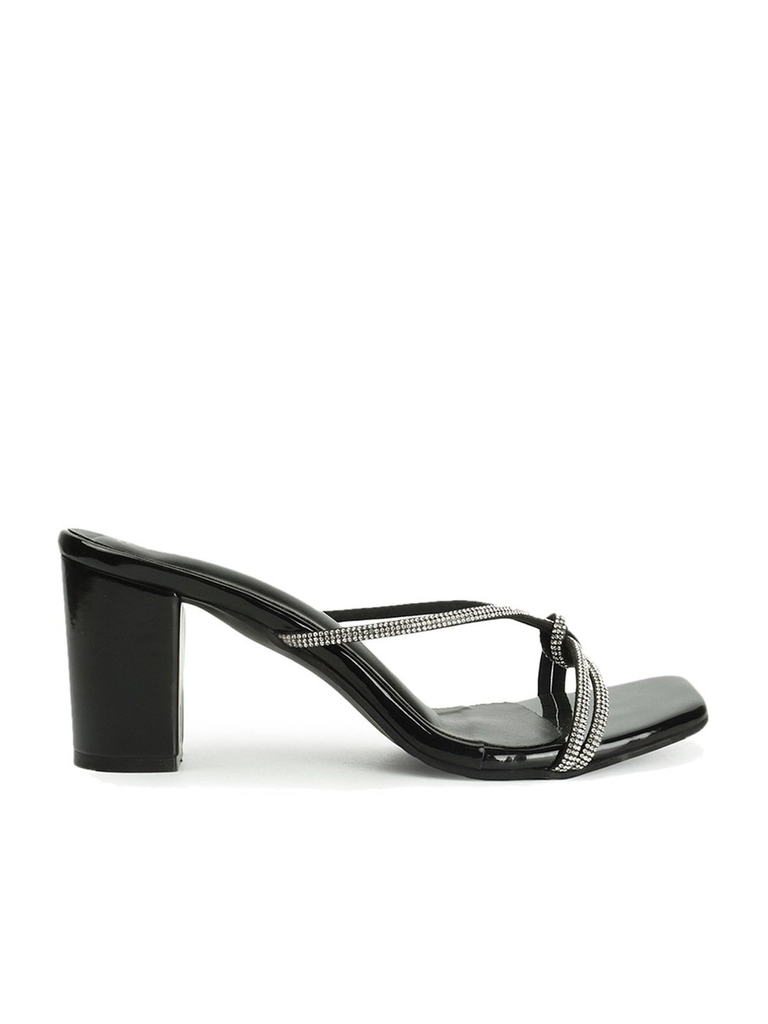 Iconics Women's Black Casual Sandals