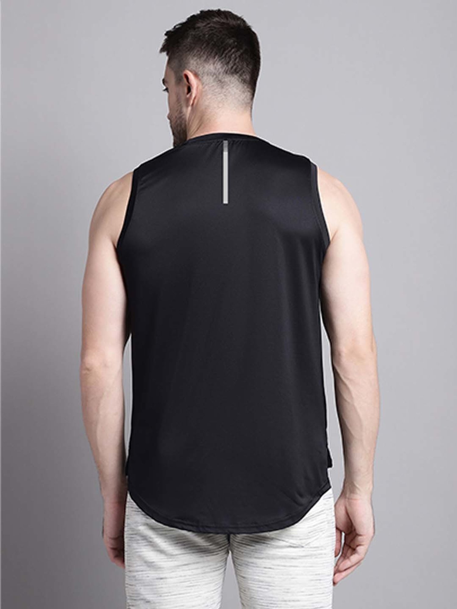 Friskers Black Regular Fit Graphic Sports T-Shirt