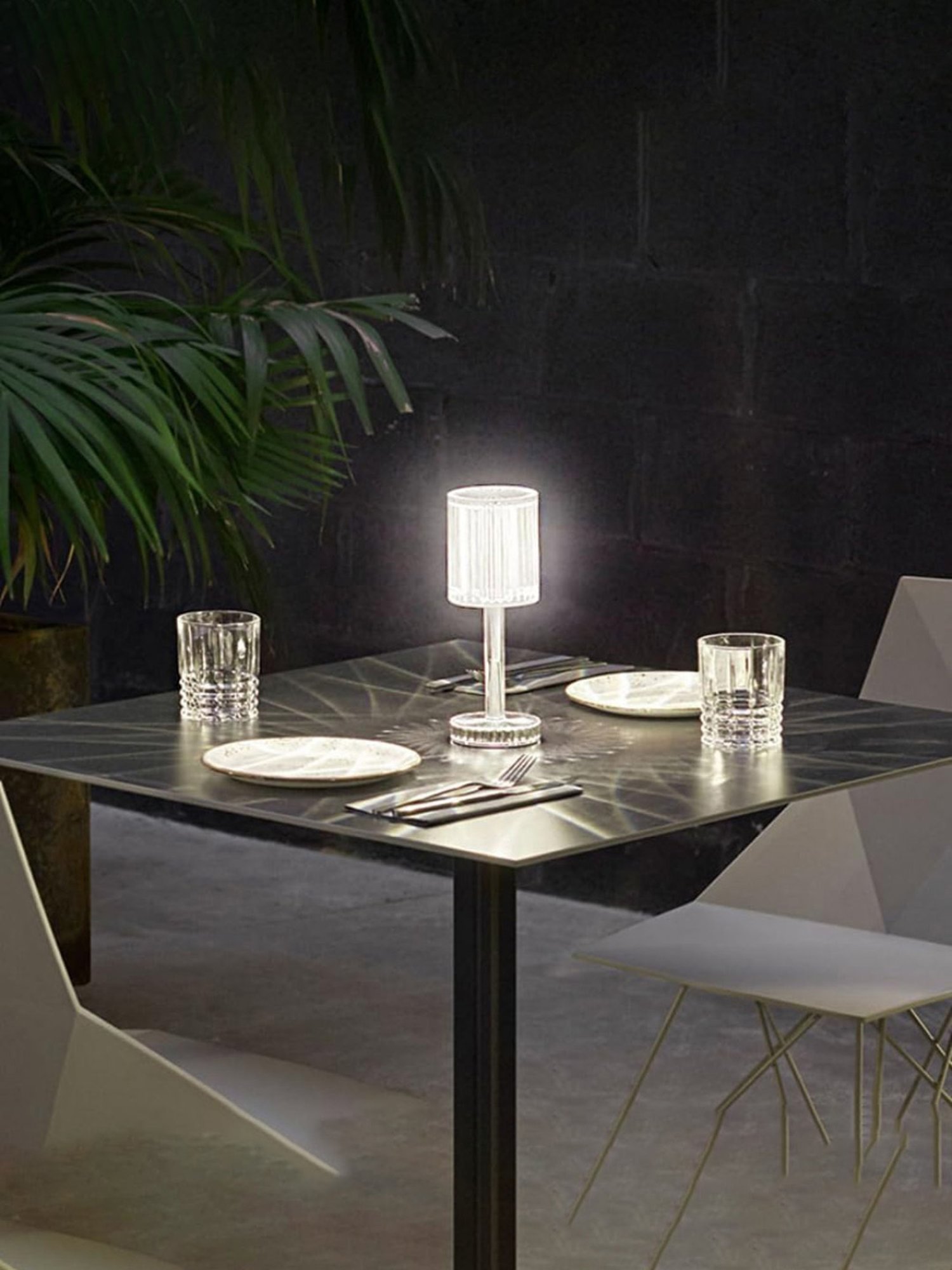 Xergy Crystal Table Lamp with Touch Control And Usb Rechargeable (Warm white)