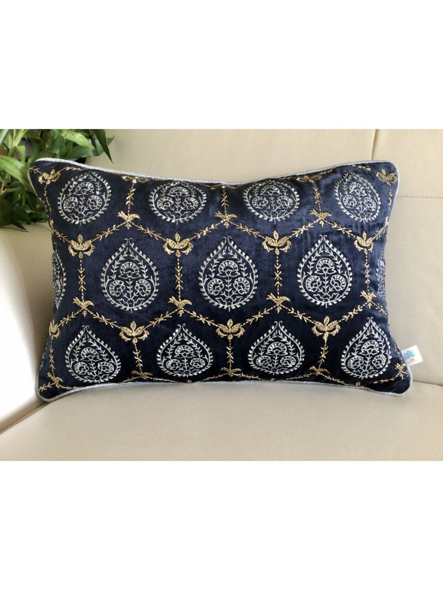 TARA Sparkling Homes Blue Embroidered Luxury Velvet Cushion Cover - Set of 1