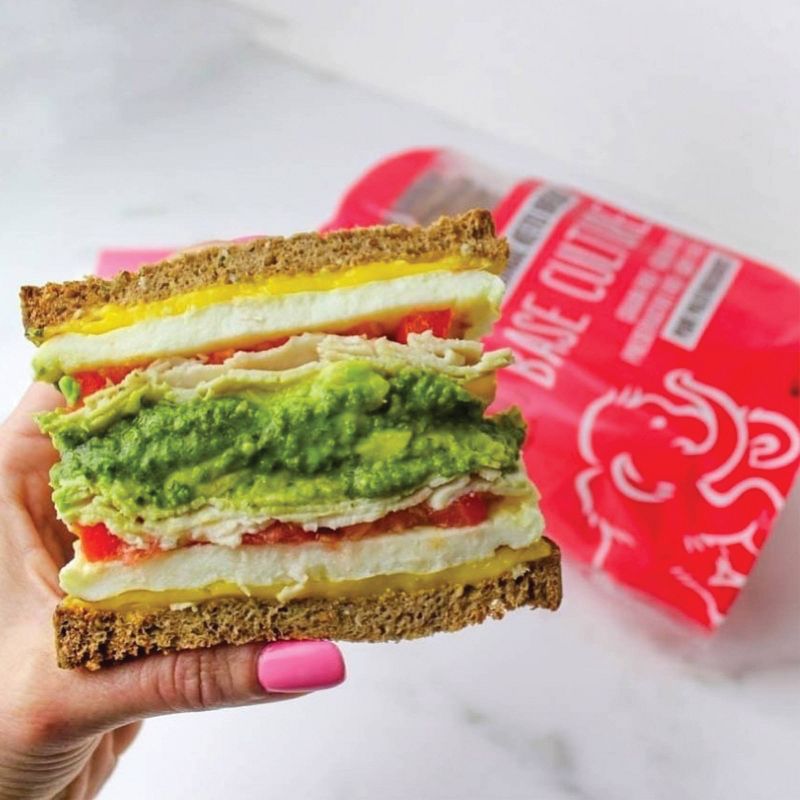 New York Bakery Frozen Breadsticks with Garlic - 10oz