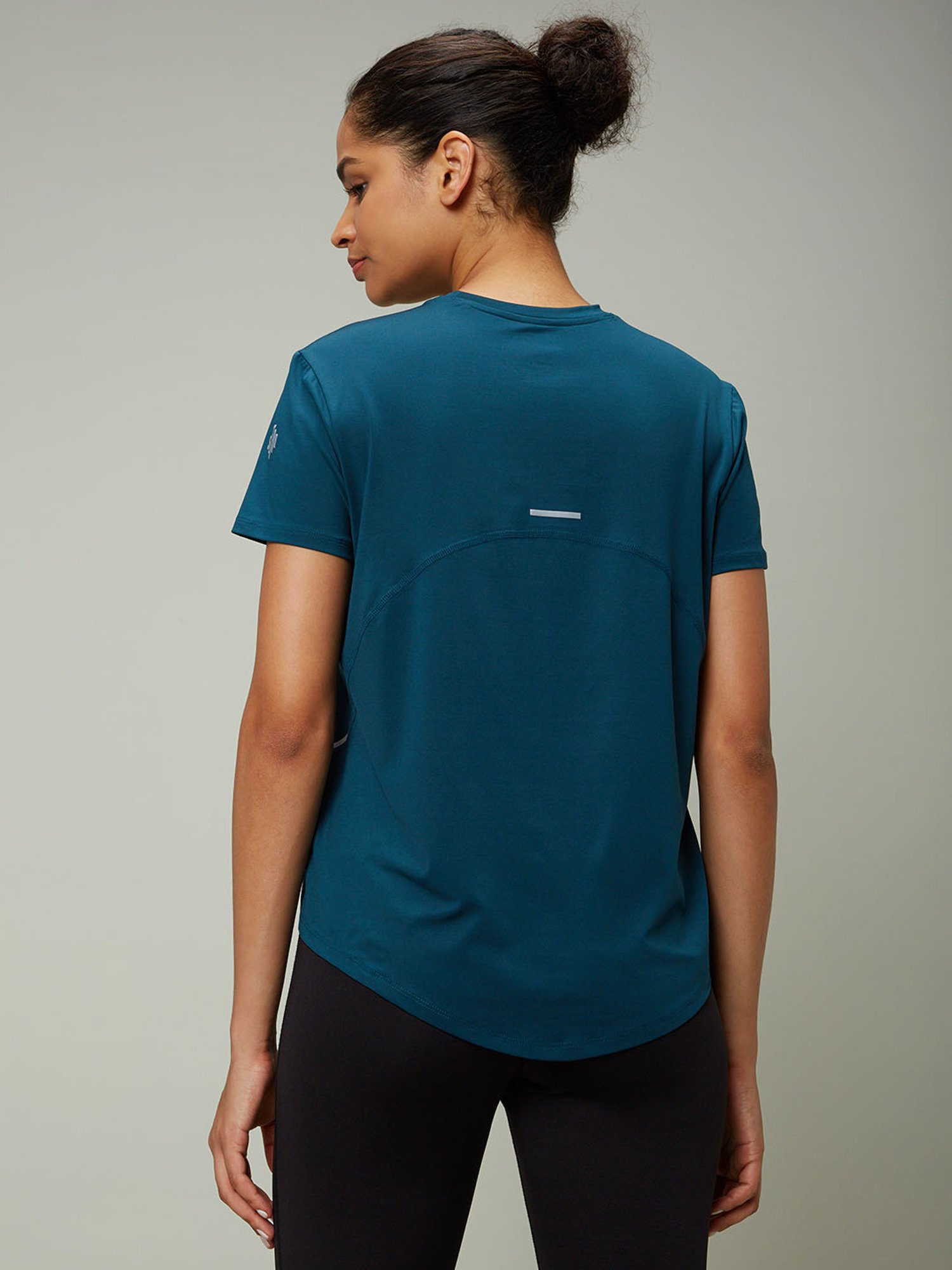 SILVERTRAQ Teal Relaxed Fit T-Shirt