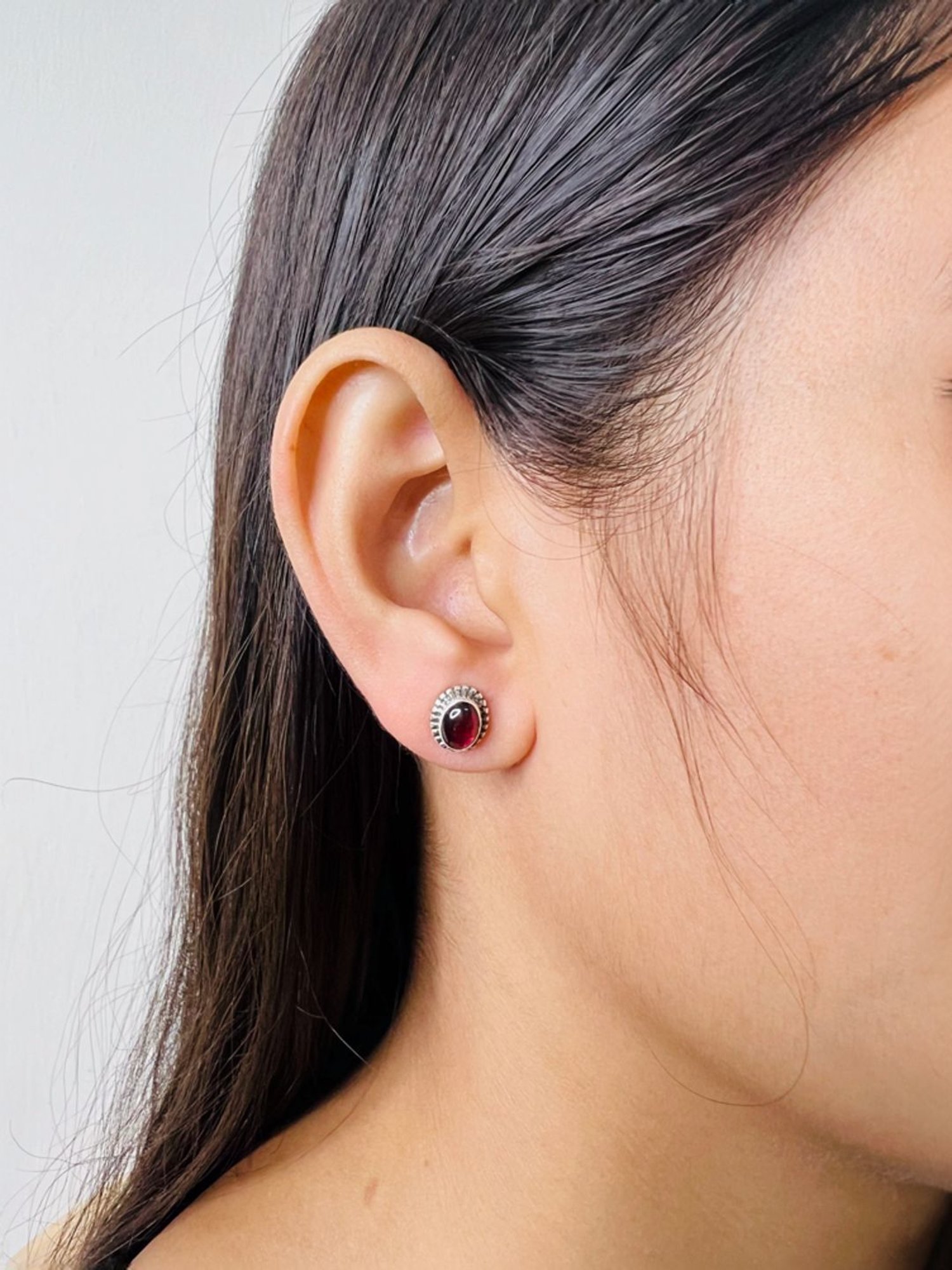 Arte Jewels 925 Sterling Silver Garnet Stone Oval Stud Earrings for Women & Girls