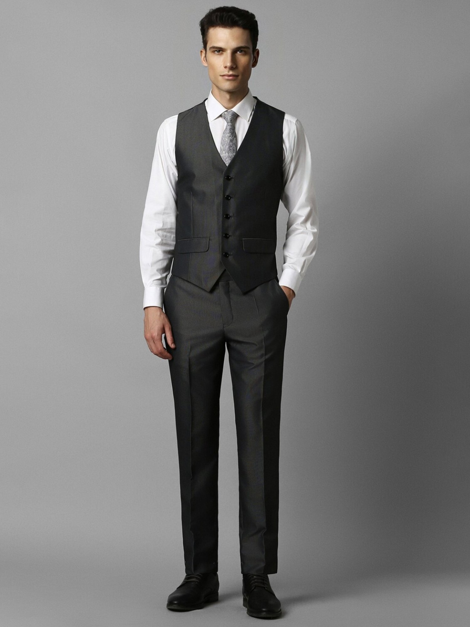 Parx Black Regular Fit Two Piece Suit