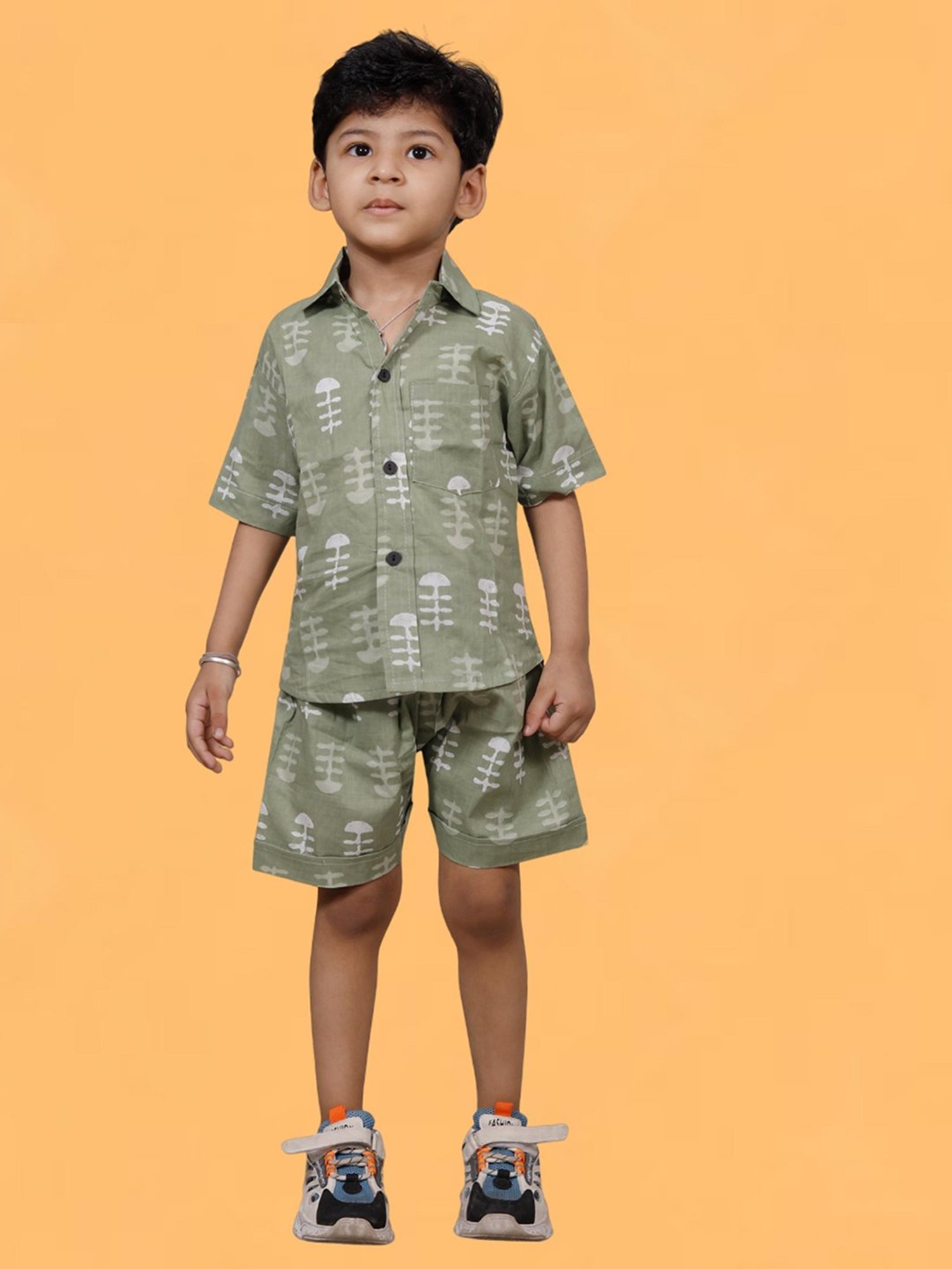 Tippy Top Kids Olive Printed Shirt with Shorts