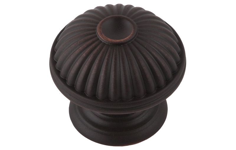 Sumner Street Home Hardware 1.5 4pc Knob Oil-Rubbed Bronze Belmont