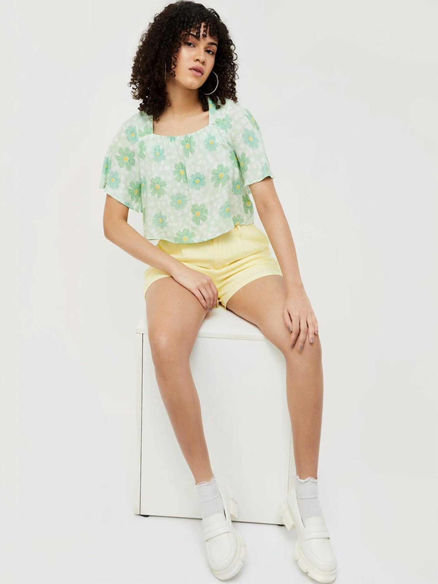 Ginger by Lifestyle Mint Green Floral Print Crop Top