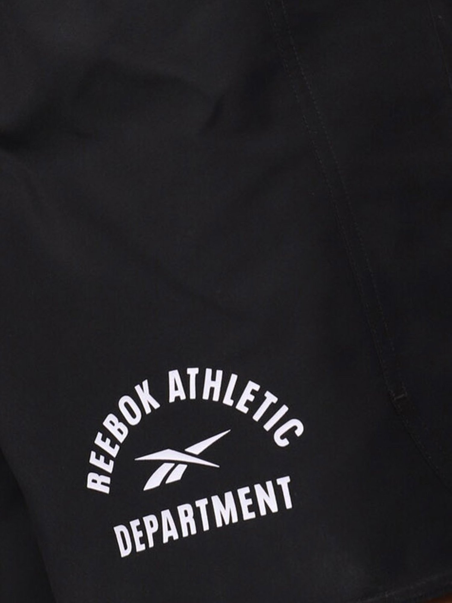 Reebok Black Regular Fit Sports Shorts