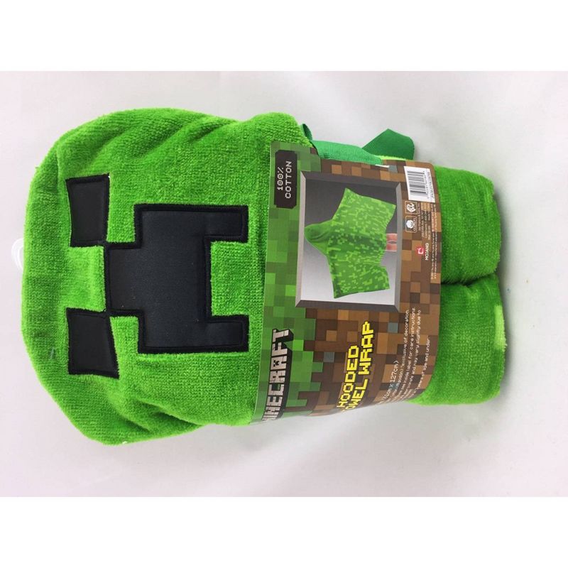 Minecraft Creeper Hooded Bath Towel Green