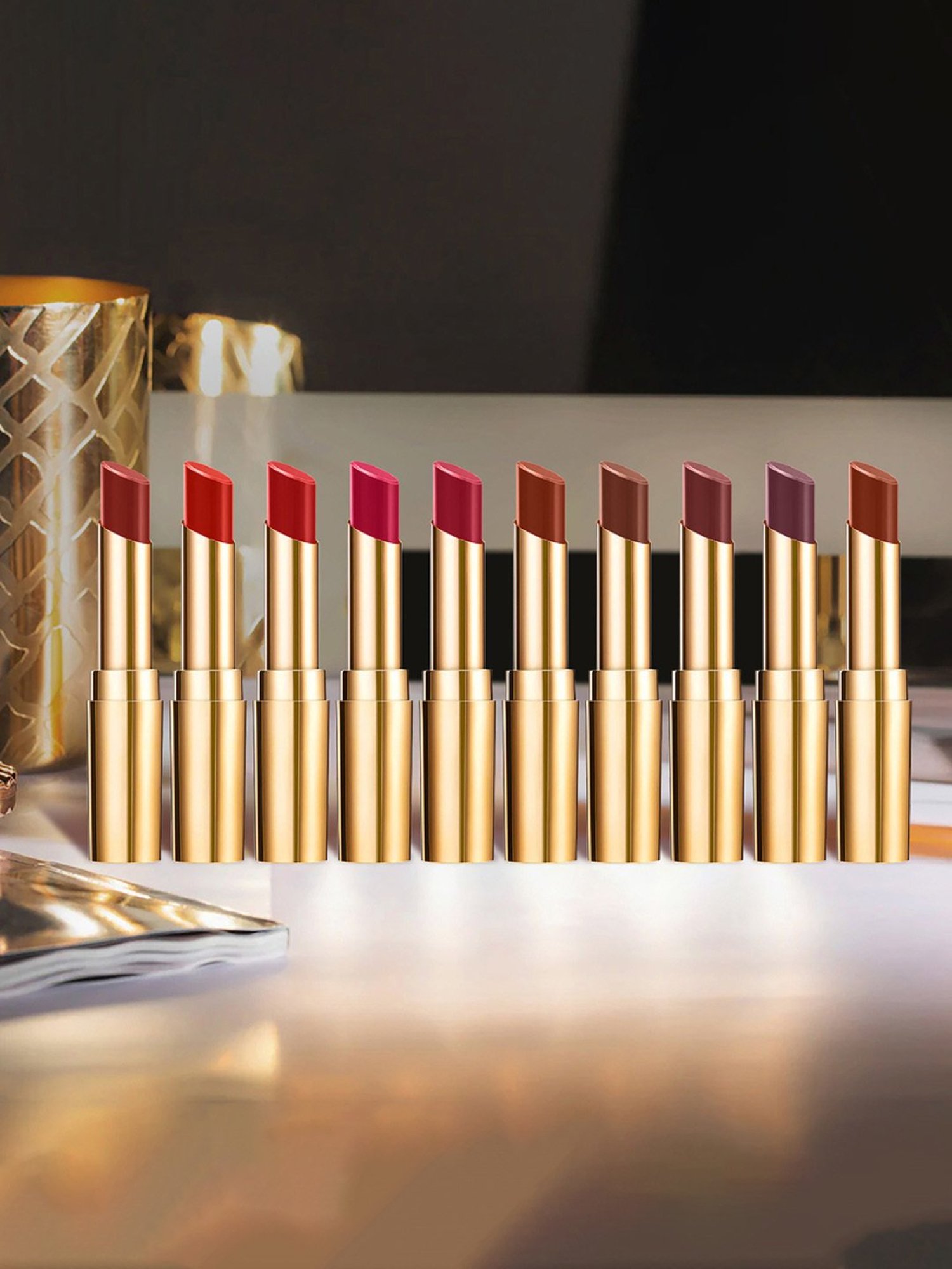 Lakme Glitterati Shine Lipstick Sand Nude - 3.4 gm