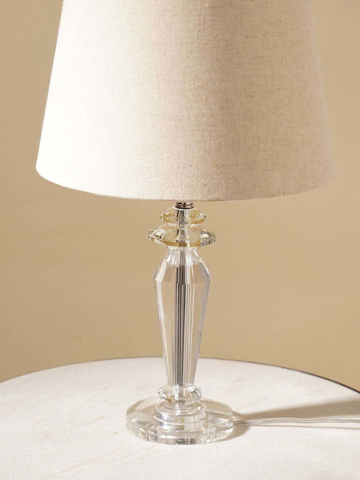 Pure Home and Living Transparent Glass Kite Shaped Table Lamp Stand