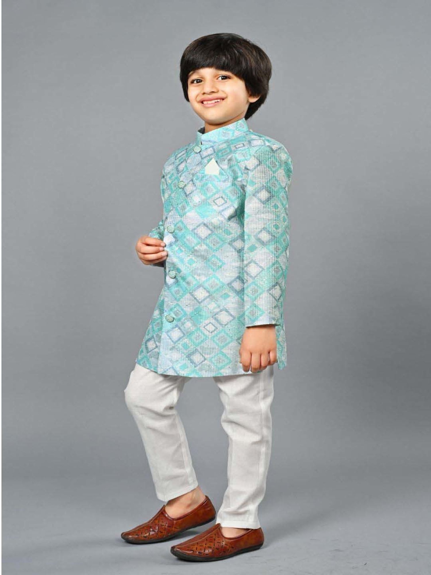 Ahhaaaa Kids Green & White Embellished Full Sleeves Sherwani Set