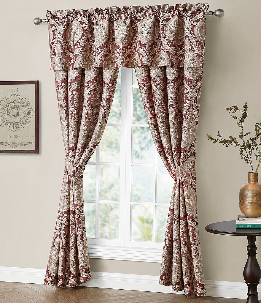 Rose Tree Norwich Damask Medallion Jacquard Window Treatments
