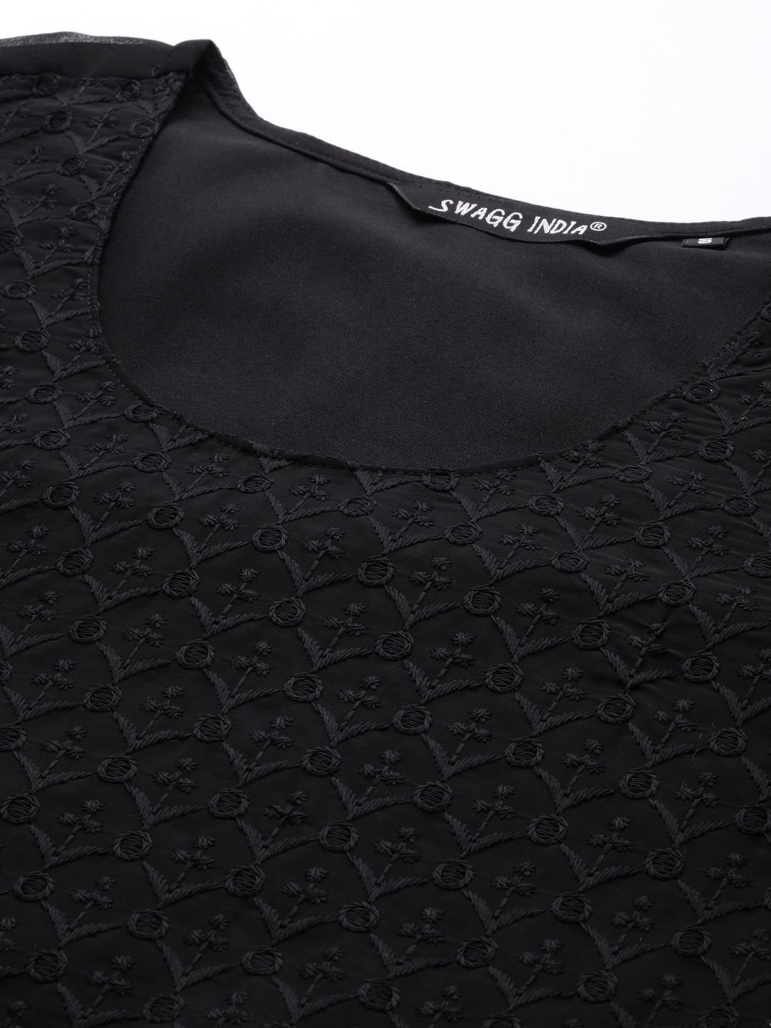 SWAGG INDIA Black Embroidered Straight Kurta
