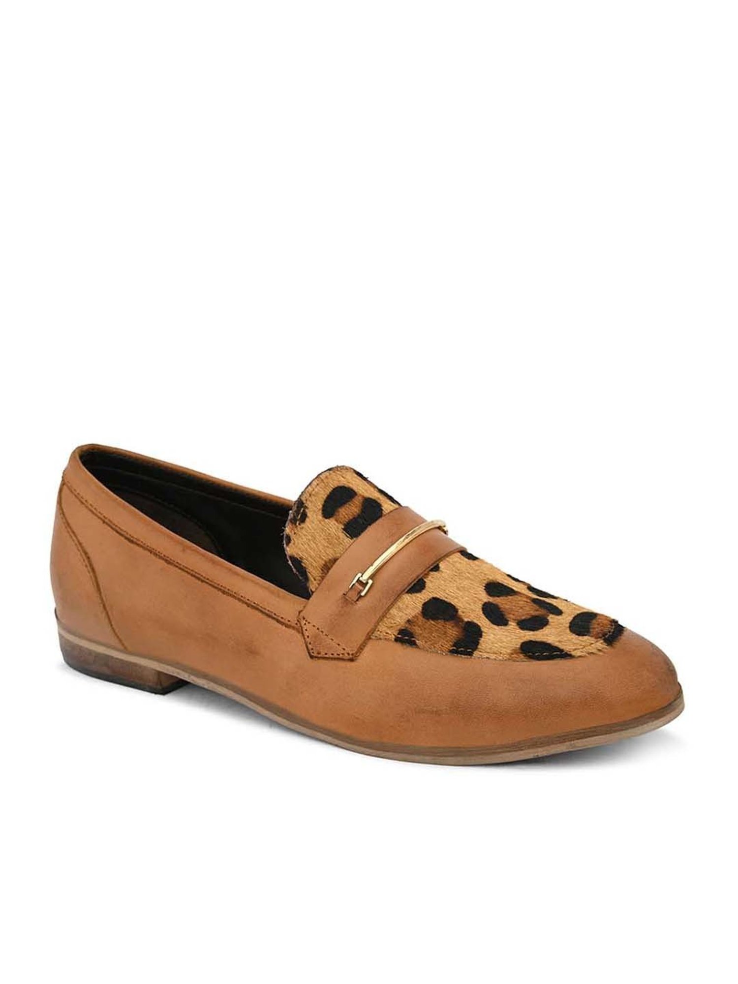 Carlo Romano Women's Tan Casual Loafers