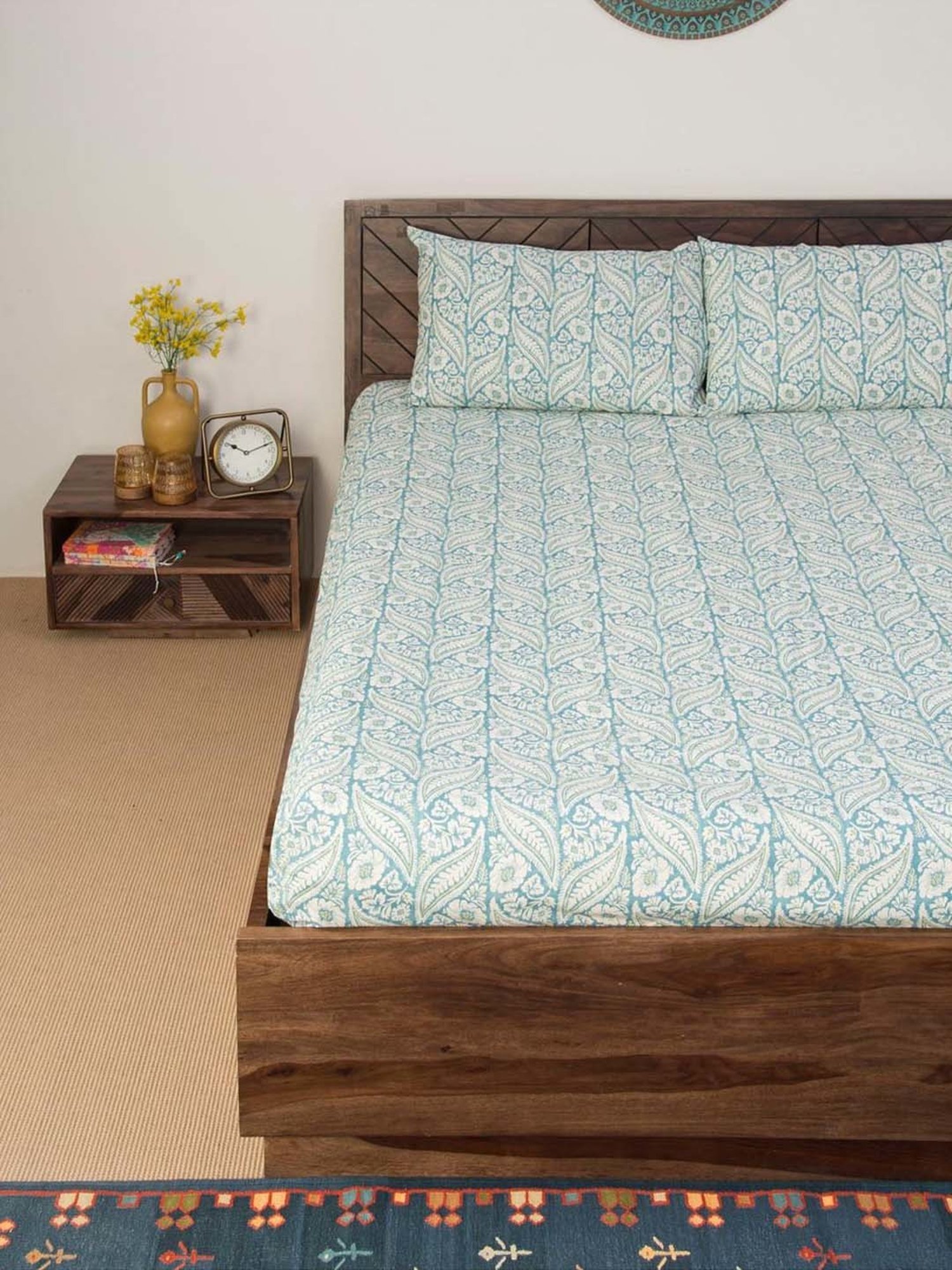 Fabindia Home Standalone Blue Cotton 118 TC Printed Double Bedsheet With 2 Pillow Cover