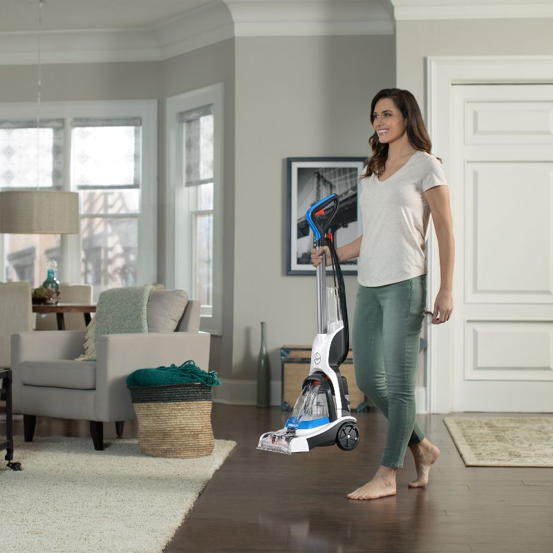 Hoover PowerDash Pet Lightweight Compact Carpet Cleaner Machine