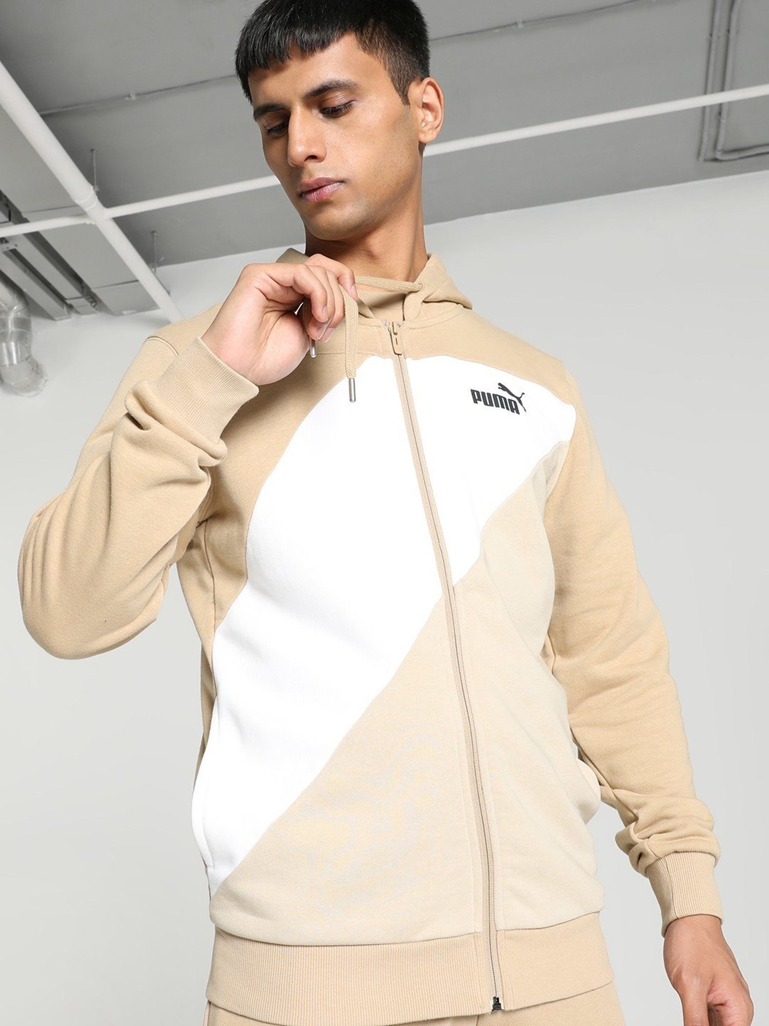 Puma POWER Beige Cotton Regular Fit Colour Block Tracksuit