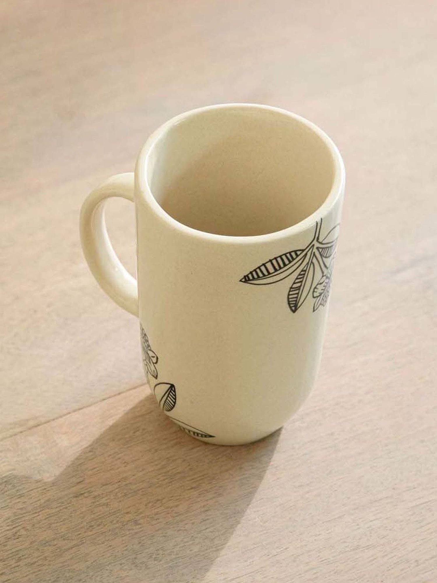 Femora Black Ceramic Coffee Mugs (0.36 L) - Set of 4