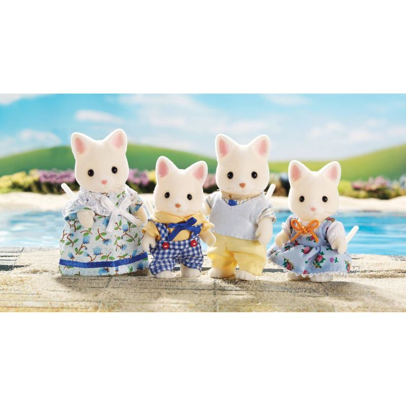 Calico Critters Silk Cat Family