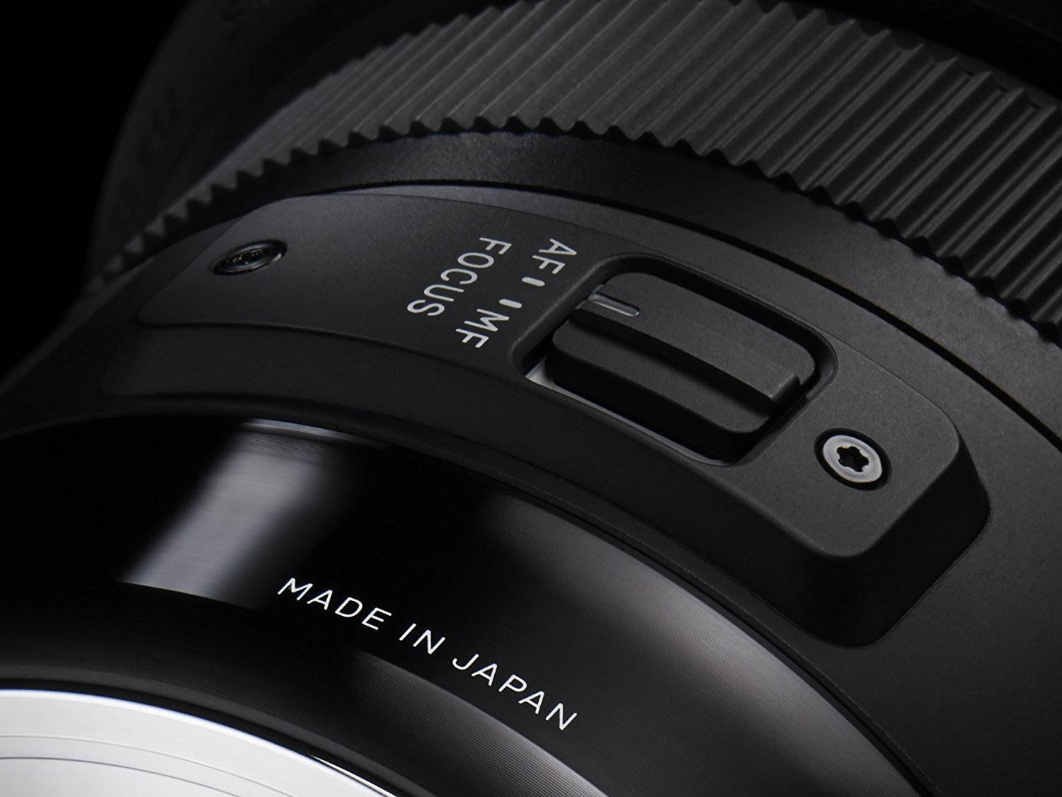 Sigma 30mm f/1.4 DC HSM Lens for Sony DSLR Cameras