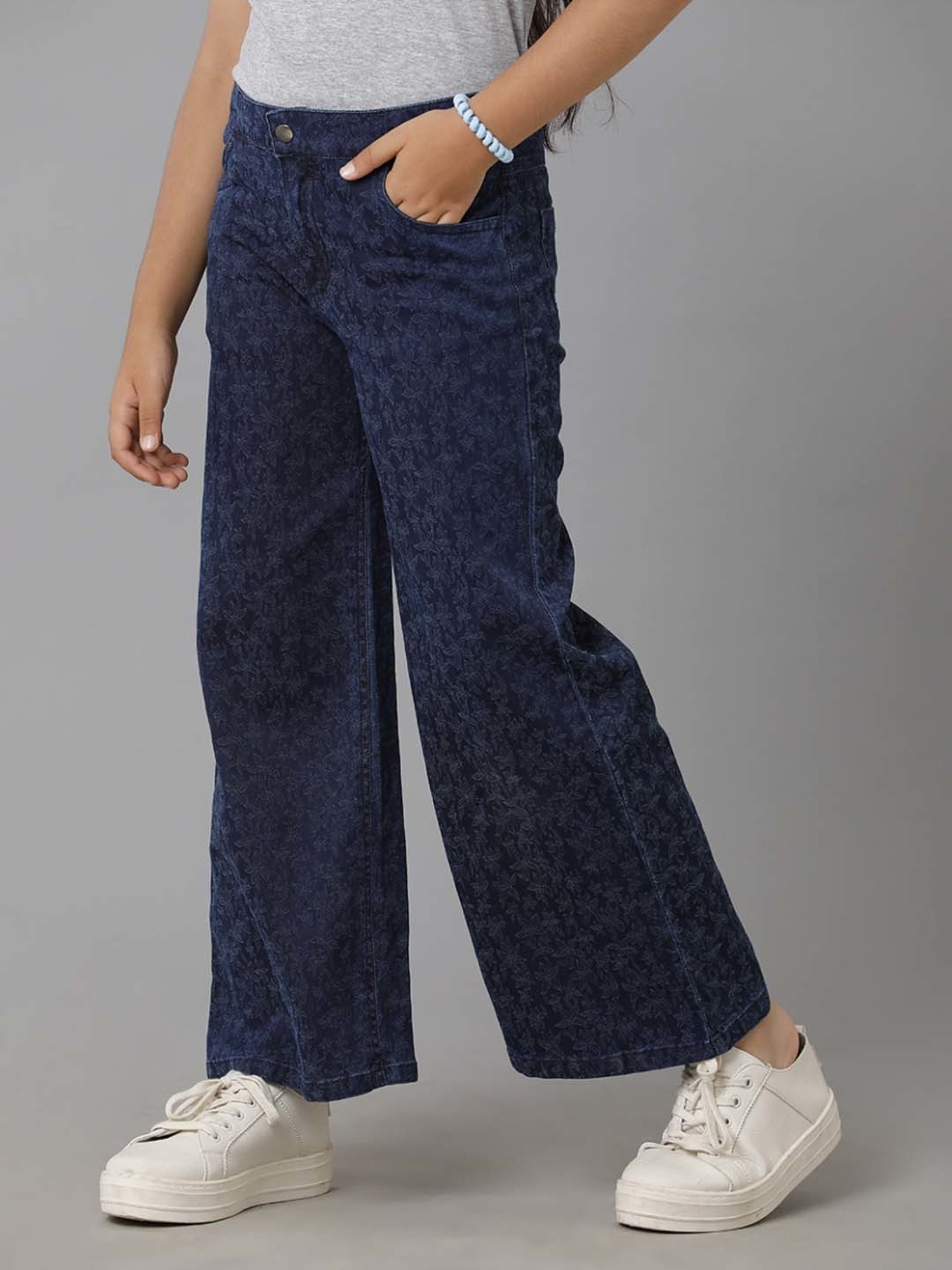 GJ baby Girls Blue Washed Jeans