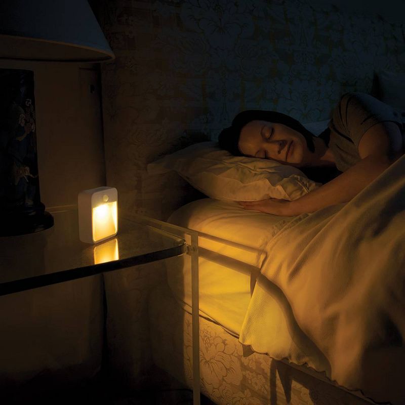 Solar LED Outdoor Wall Lights - Techko