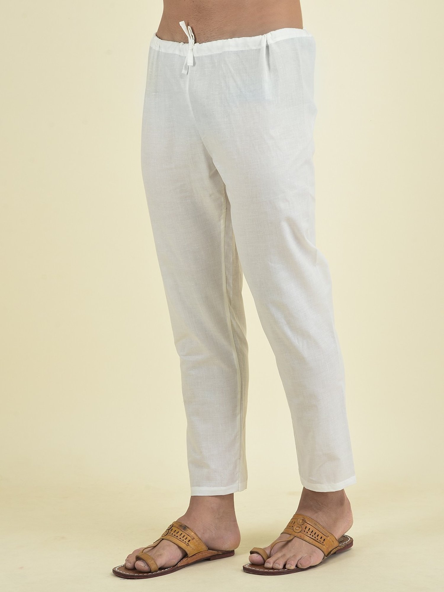 Deyann Cream & White Regular Fit Printed Kurta Set With Jacket