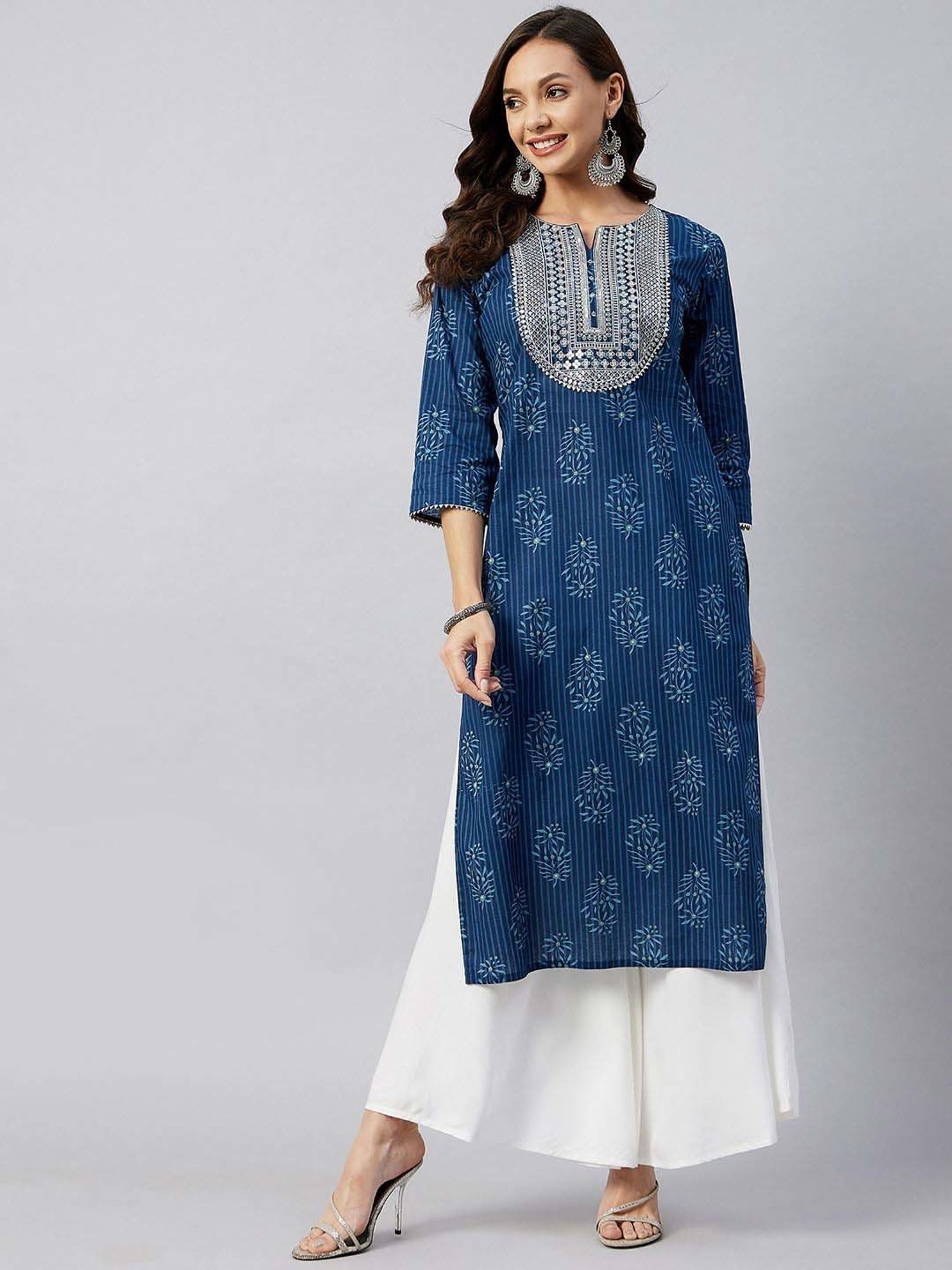 Inweave Blue Cotton Embroidered Straight Kurta