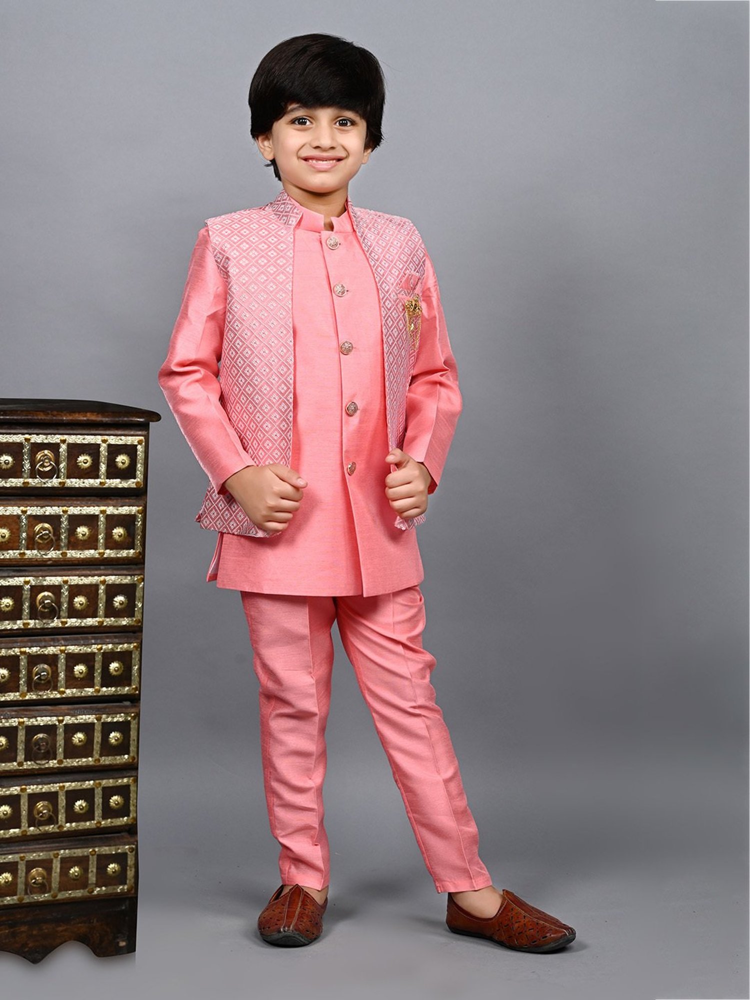 Ahhaaaa Kids Pink Embellished Full Sleeves Sherwani, Jacket & Pyjamas