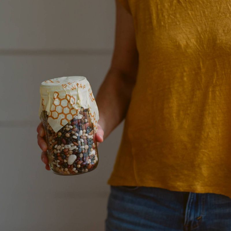 Bee's Wrap Reusable Beeswax Wrap on a Roll Extra Large Format Plastic Free Food Storage