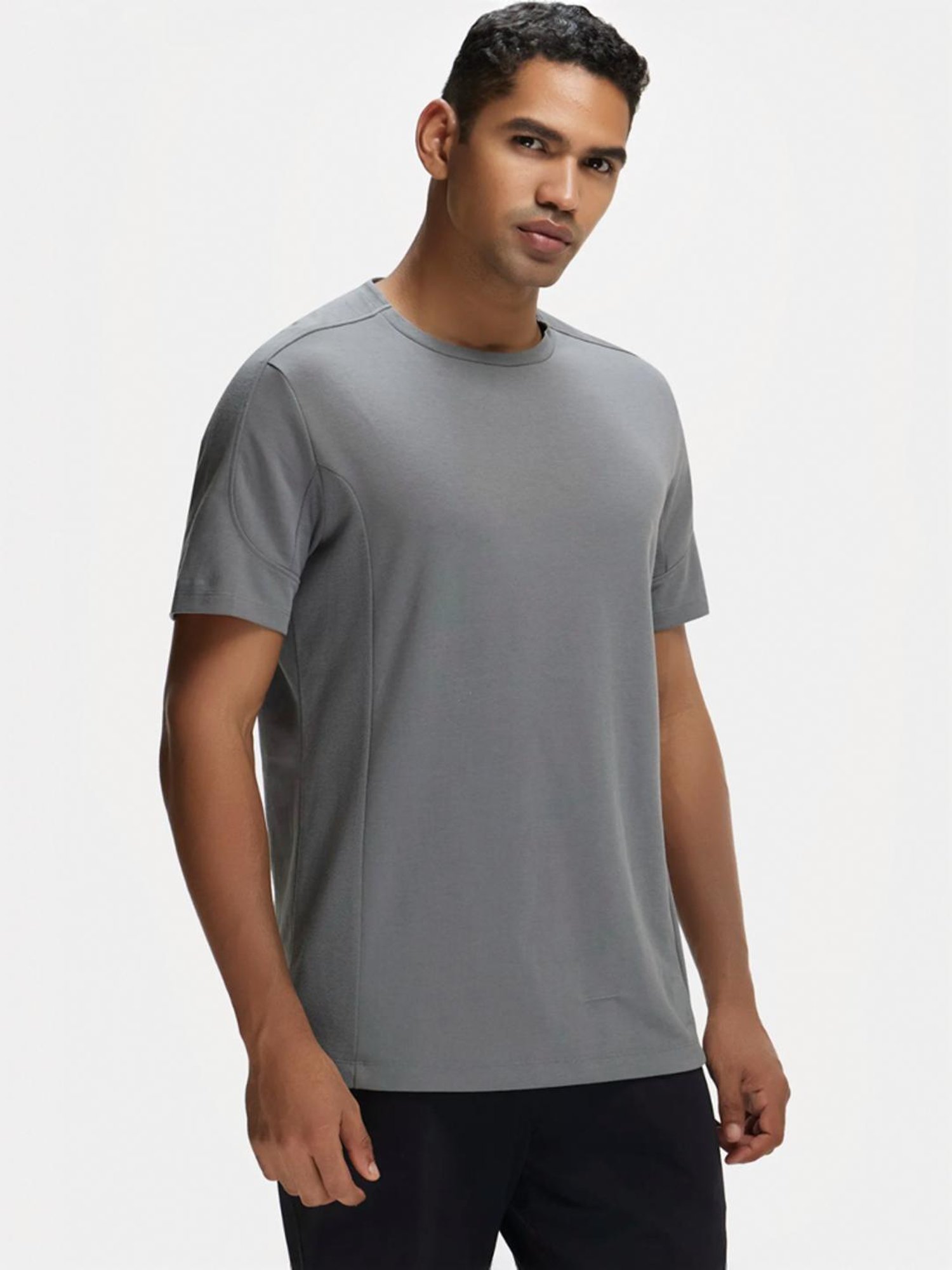 Jockey MV01 Grey Super Combed Cotton Half Sleeves T-Shirt with Stay Fresh Treatment