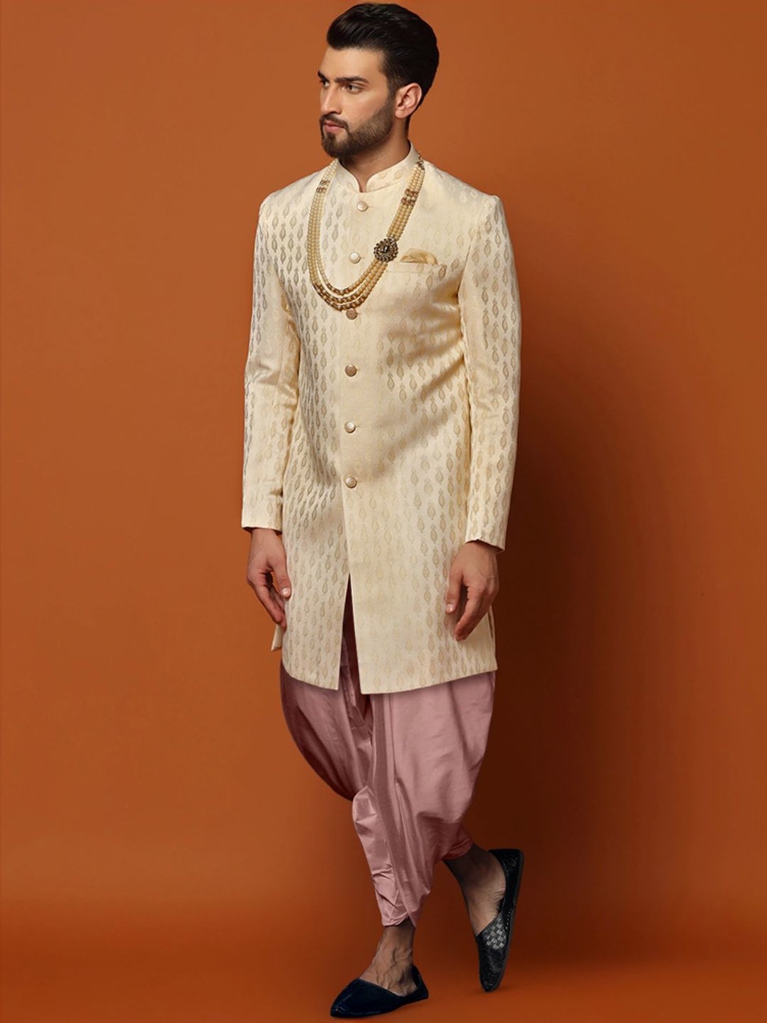 Benstoke Black & Maroon Regular Fit Sherwani Set