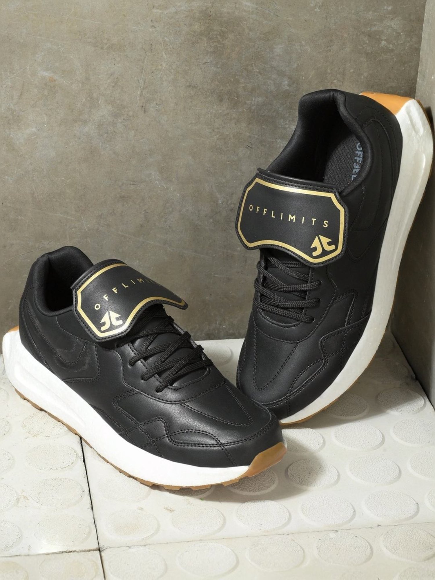 Off Limits Men's SOHO Black Casual Sneakers