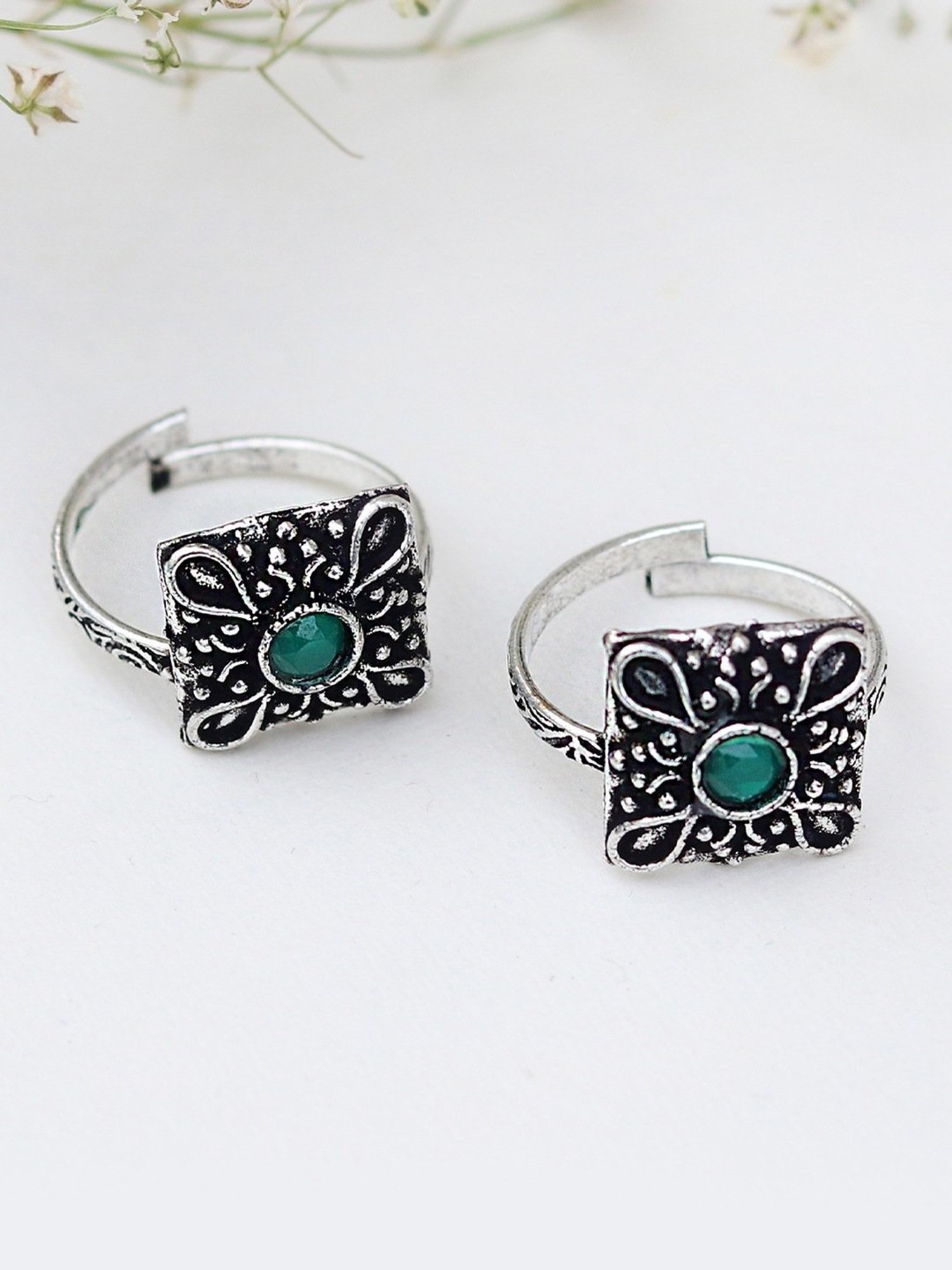 Teejh Uri Green Stone Silver Oxidized Toe Rings
