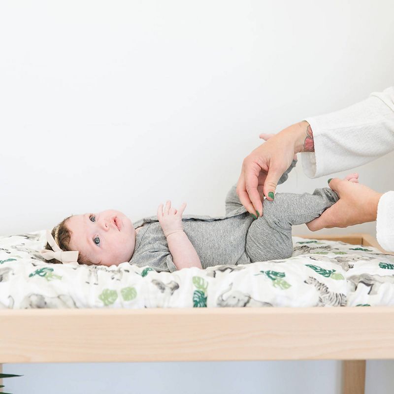 Bebe au Lait Muslin Changing Pad Cover Jungle