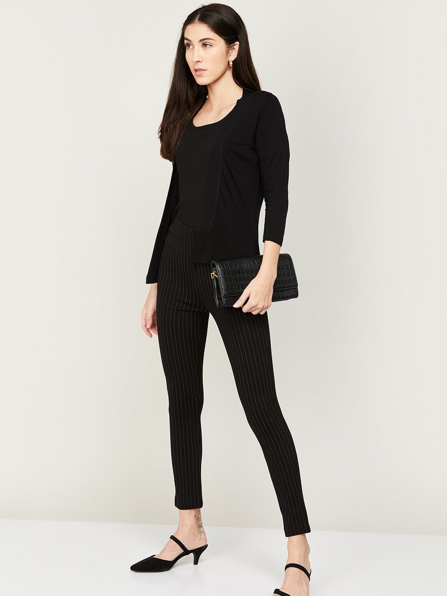 Code by Lifestyle Black Plain Shrug