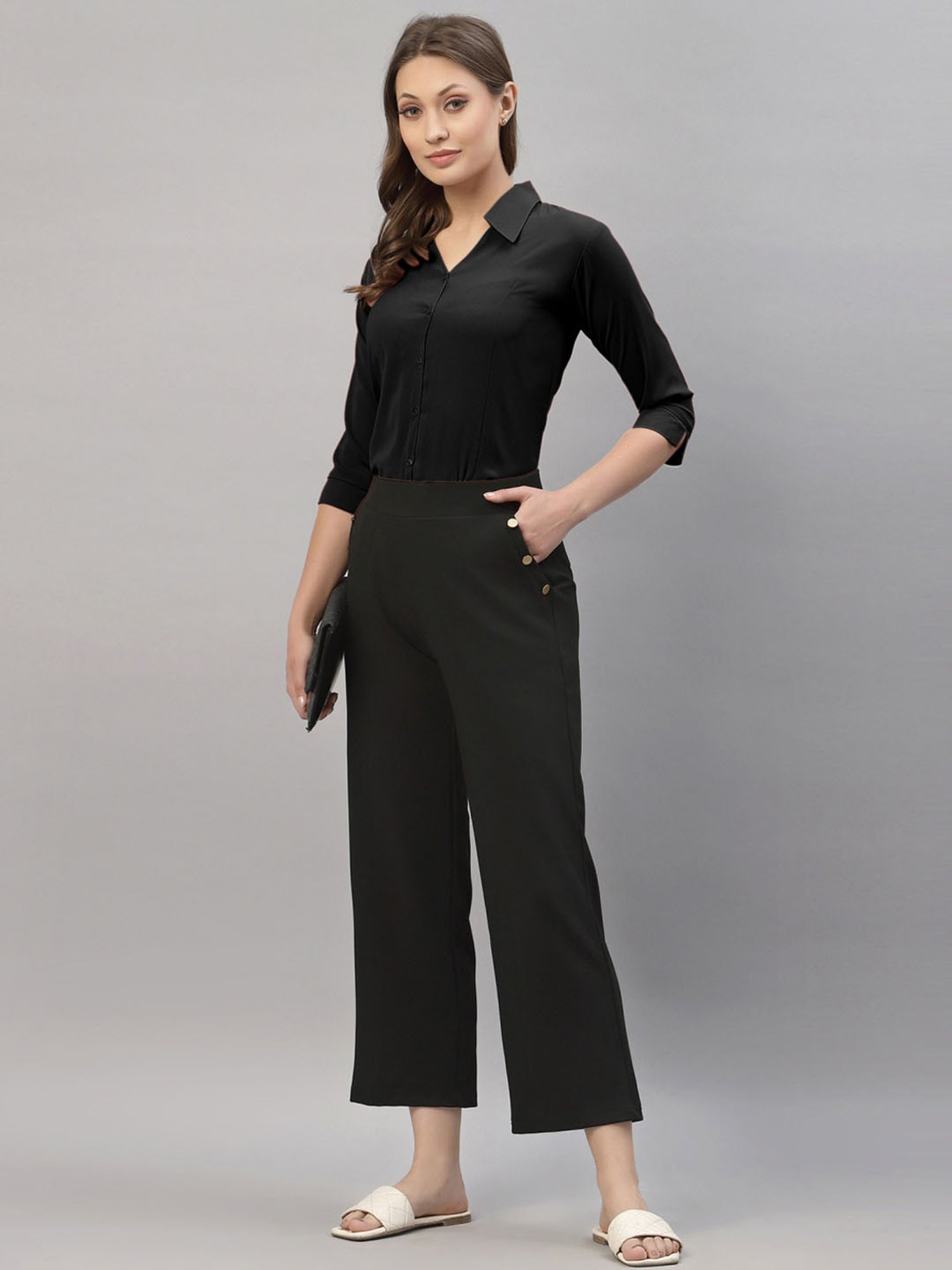 SELVIA Black Regular Fit Formal Shirt