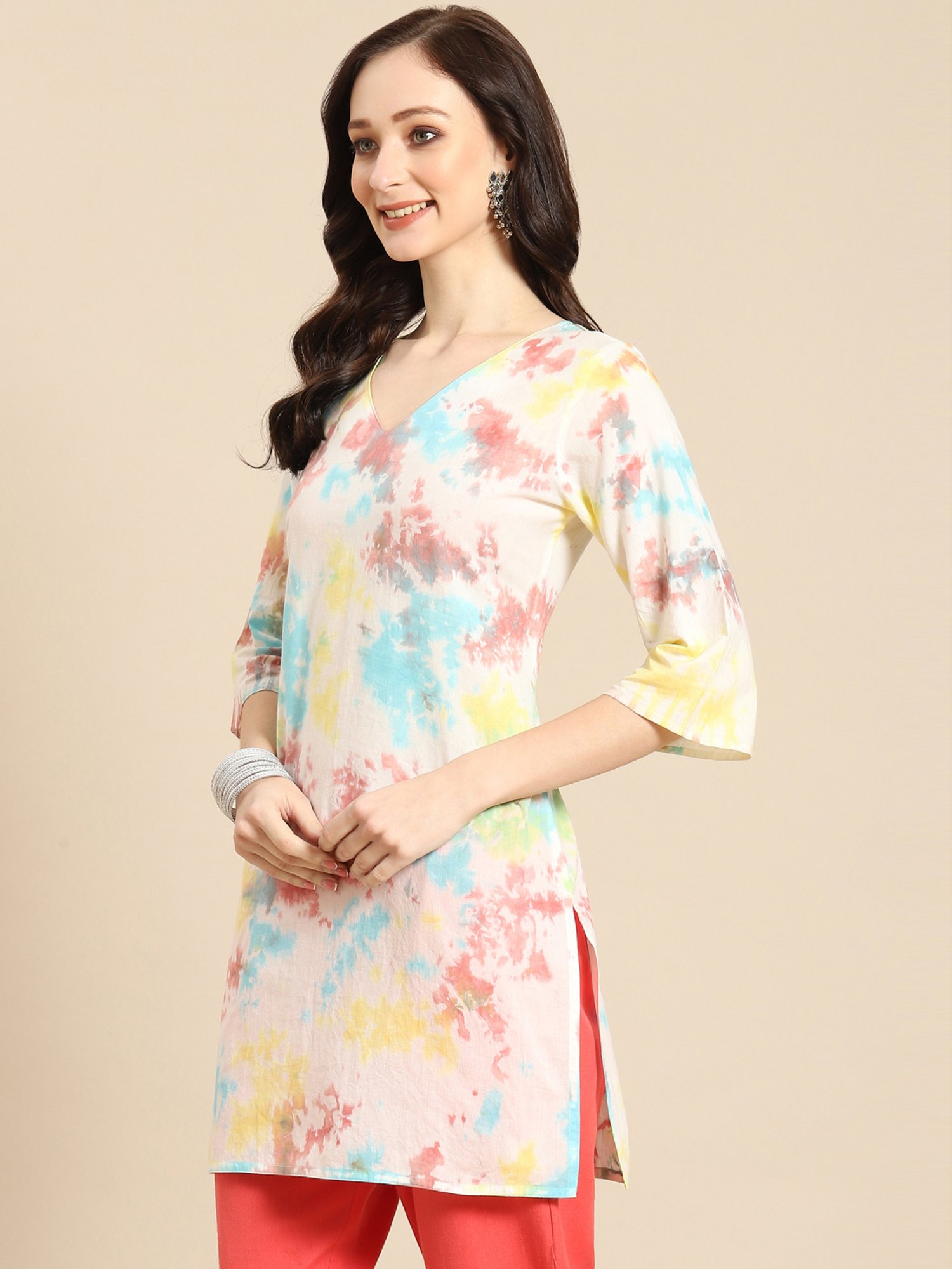 Prakrti White Cotton Printed Straight Short Kurti