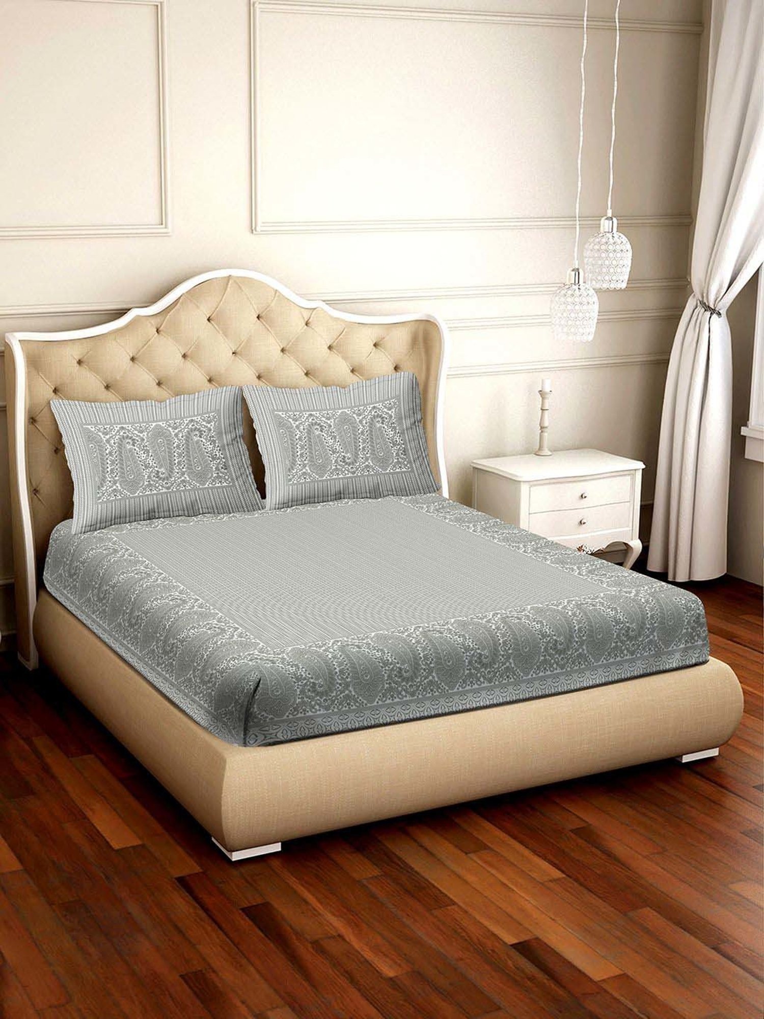 BELLA CASA Amer Printed Grey 350 TC Plain King Bedsheet with 2 Pillow Covers