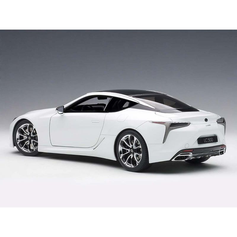 Lexus LC500 Metallic White 1/18 Model Car by Autoart