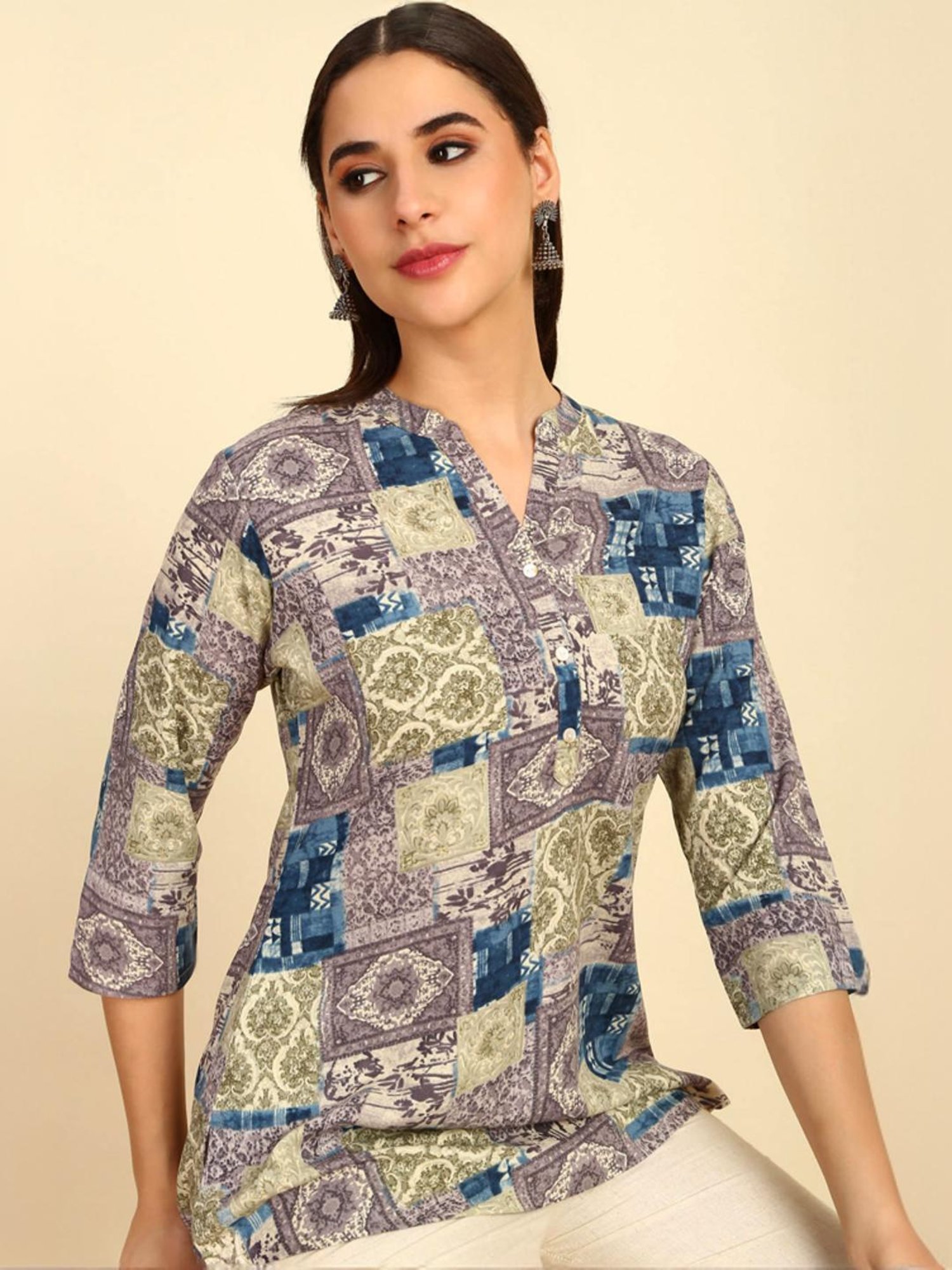 Soch Womens Grey Rayon Ethnic Motifs Foil Printed Tunic