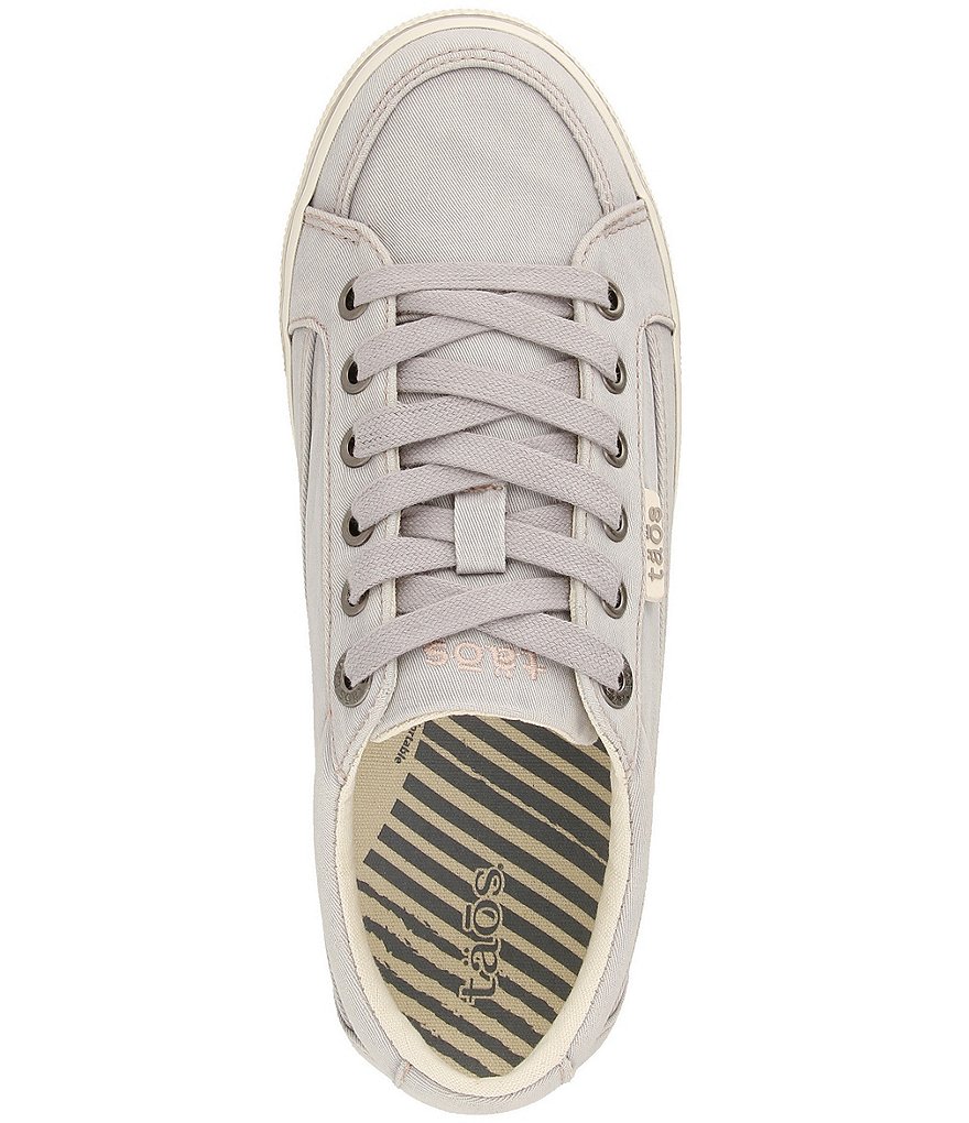 Trotters Kiera Suede Kitten Heel Pumps