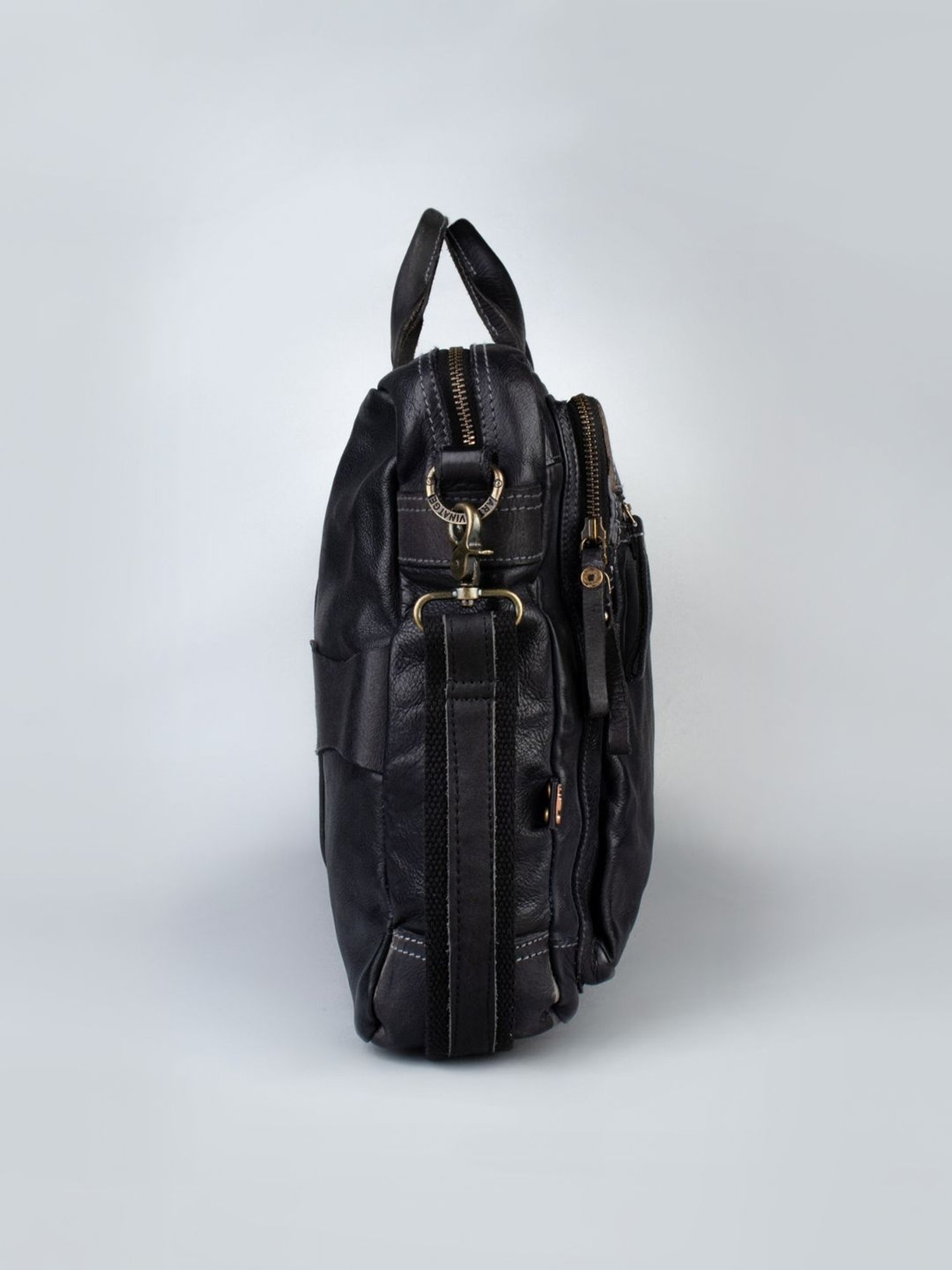 Art N Vintage Enfield Vintage Black Leather Solid Large Laptop Messenger Bag