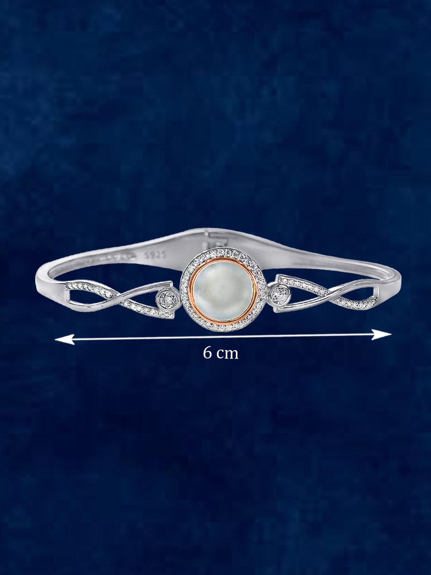 Taraash 925 Sterling Silver Round Design Bangle For Women