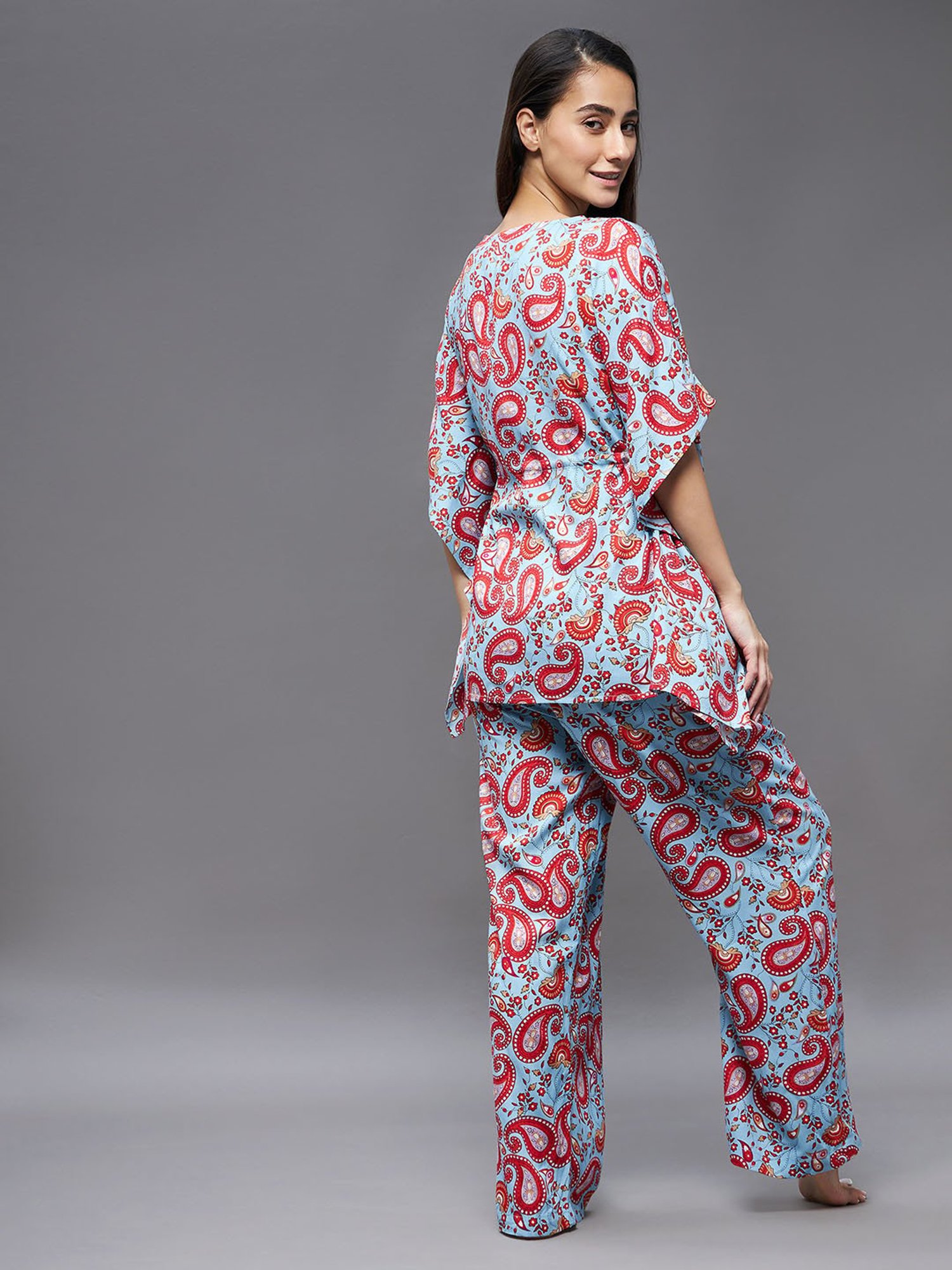 Miss Chase Blue & Red Rayon Printed Kaftan With Pyjamas